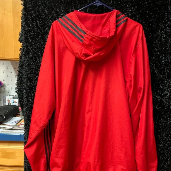 ADIDAS MENS (XL) Basic 3-Stripes Wind Ready Jacket Red w/black stripes like new - Picture 5 of 7